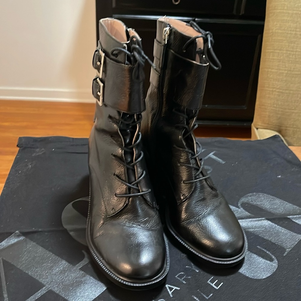 Nine West boots